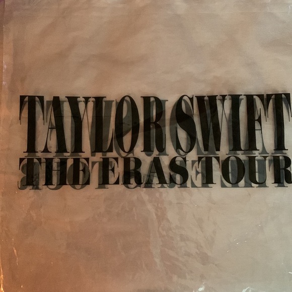 Taylor Swift Eras Tour Souvenir Concert Bag - Picture 5 of 5